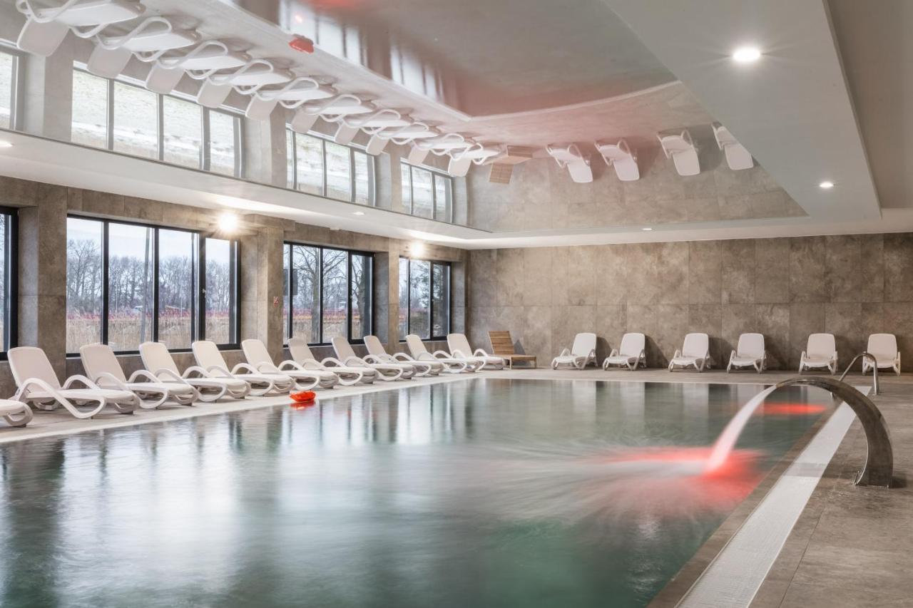 Wellness Resort Apartments Dziwnow Riverfront By Noclegi Renters Bagian luar foto